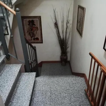 In Bb - Bed 14 In A 6-bed Mixed Affittacamere Sintra